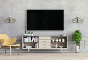 Instalacja telewizji przez Internet w nowym domu – LAN czy Wi-Fi?